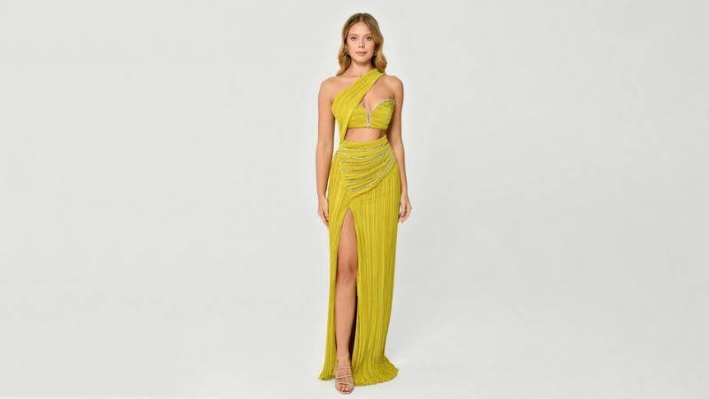 2024 Evening Dress Trends: Crown Your Elegance with Alfabeta