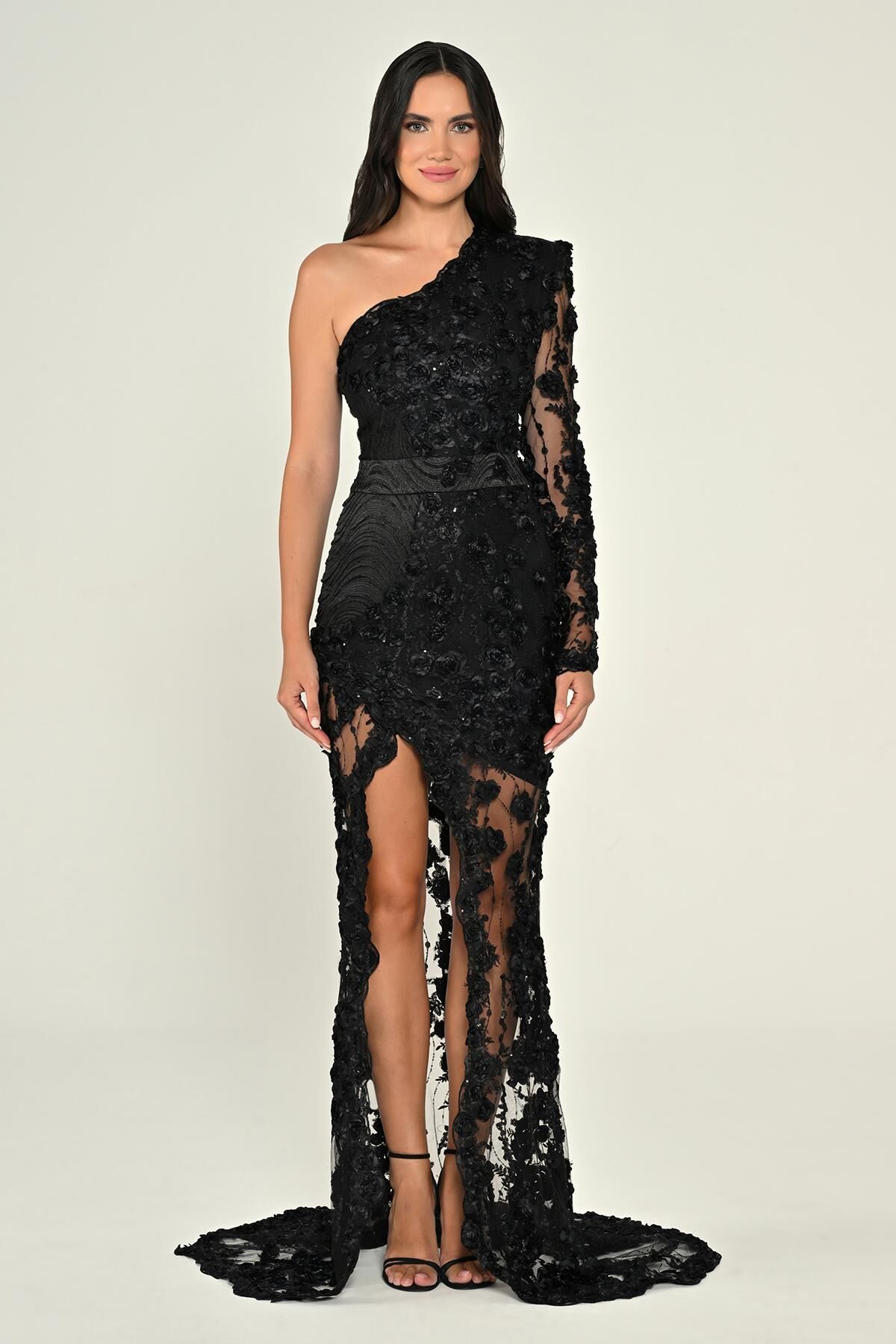 Tek Kol 3 Boyut Çiçek Kumaş Önden Yırtmaçlı Uzun Elbise