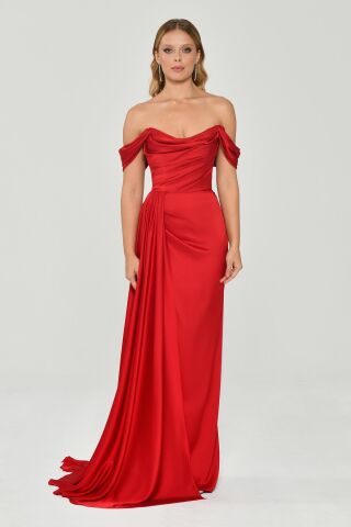 Düşük Omuz Yandan Yırtmaçlı Saten Uzun Elbise Kırmızı - 44