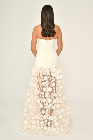 Straplez Üst Krep Eteği 3 Boyutlu Tül Uzun Elbise EKRU - 44