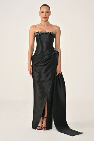 Straplez Boncuklu Yandan Kuyruklu Ziberlin Kumaş Uzun Elbise