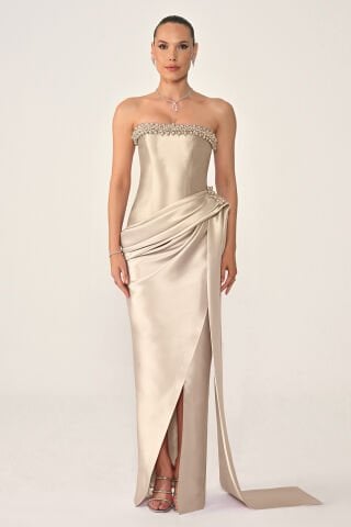 Straplez Boncuklu Yandan Kuyruklu Ziberlin Kumaş Uzun Elbise