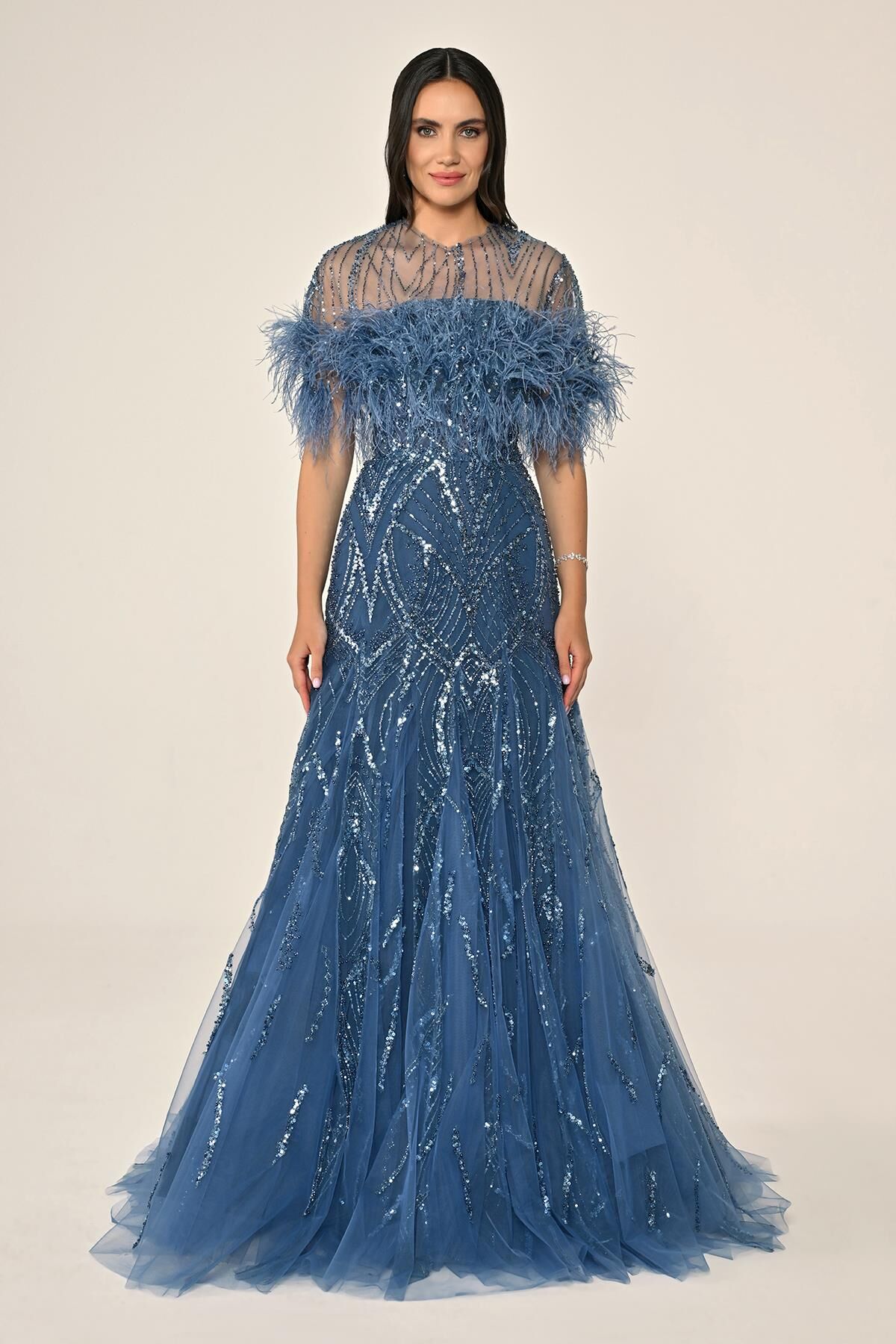 Üst Tüylü Çıkarılabilen 2 Kombinli Payet Uzun Elbise