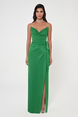 Straplez Üst Pliseli Yandan Yırtmaçlı Şifon Uzun Elbise A.ZÜMRÜT - 42