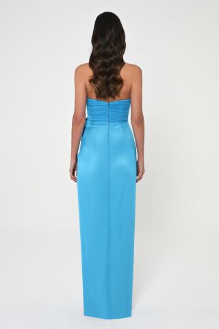 Straplez Üst Pliseli Yandan Yırtmaçlı Şifon Uzun Elbise A.TURKUAZ - 40