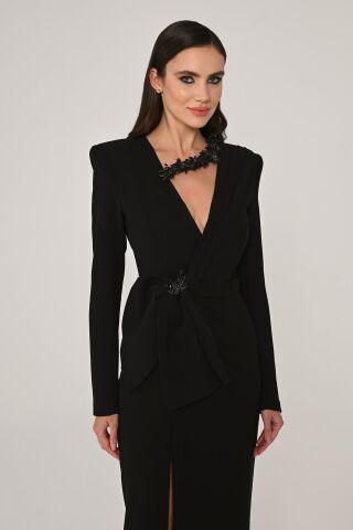 Uzun Kollu Vatkalı V Yaka Önden Yırtmaçlı Midi Elbise Siyah - 44