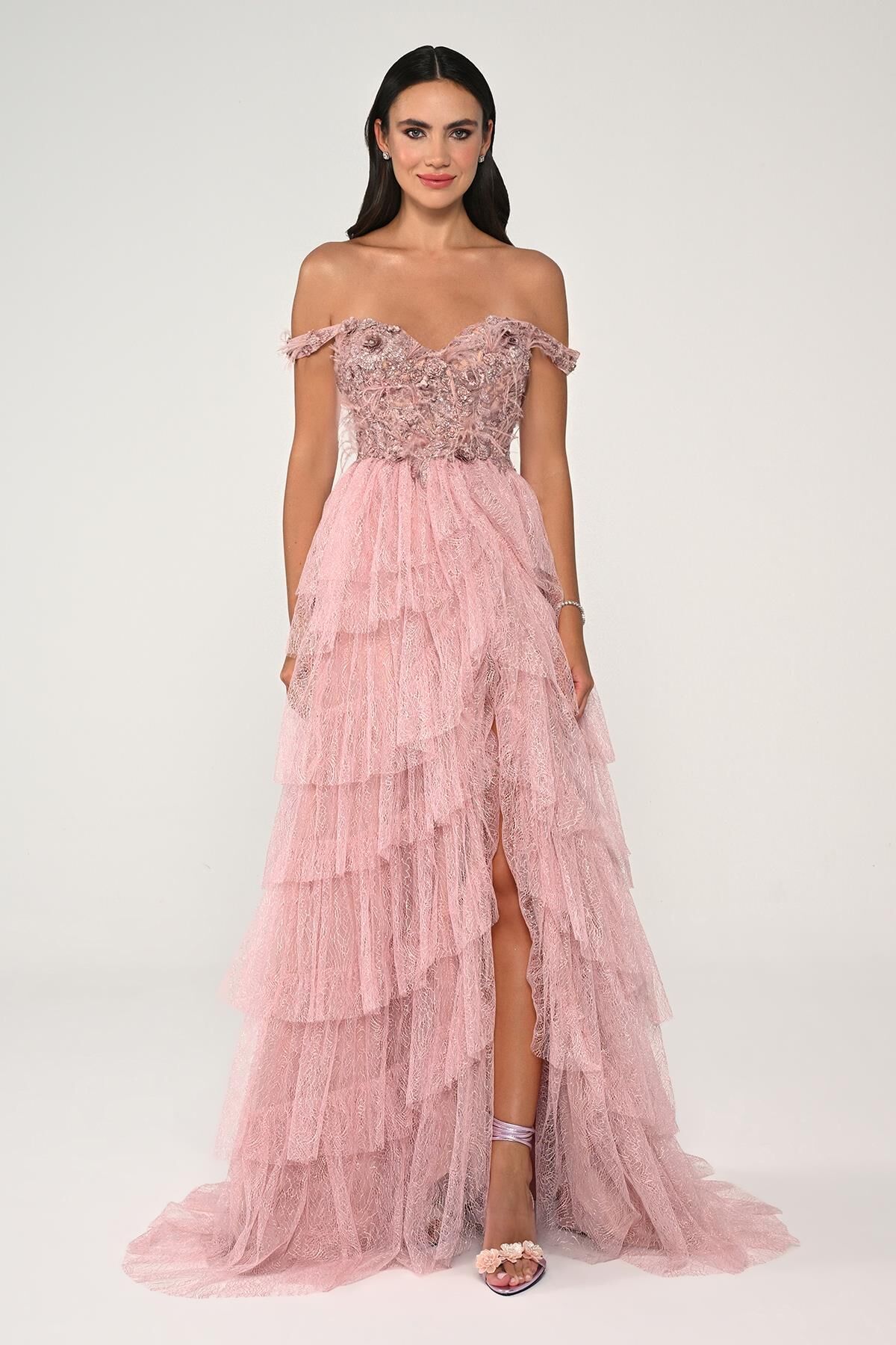 Düşük Omuz Katlı Simli Tül Dantel Etek Uzun Elbise Pembe - 36