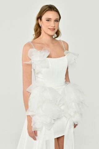 Tül Aksesuarlı Önü Kısa Arkası Uzun Saten Elbise Beyaz - 40