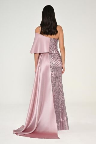 Tek Askılı Çiçek Aksesuarlı Payetli Saten Uzun Elbise GÜL KURUSU - 42