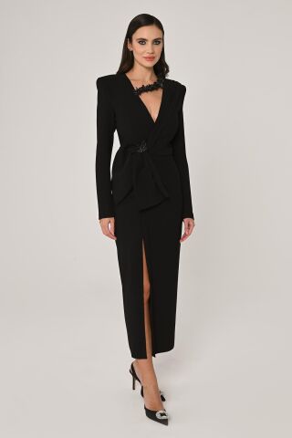 Uzun Kollu Vatkalı V Yaka Önden Yırtmaçlı Midi Elbise Siyah - 40