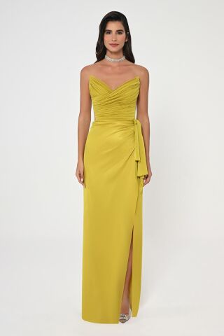 Straplez Üst Pliseli Yandan Yırtmaçlı Şifon Uzun Elbise OKSİT YEŞİL - 36