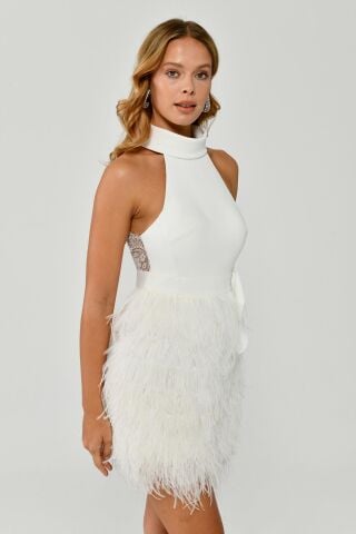 Halter Yaka Sırt Dantelli Eteği Tüylü Kısa Elbise Beyaz - 40