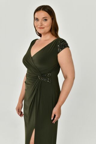 V Yaka Kısa Kollu Beli Aksesuarlı Yırtmaçlı Uzun Elbise Nefti - 42