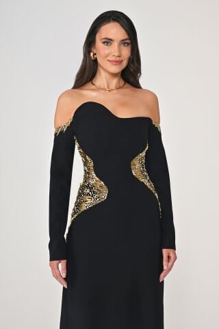 Üst Asimetrik Kesim Beli Aksesuarlı Krep Uzun Elbise