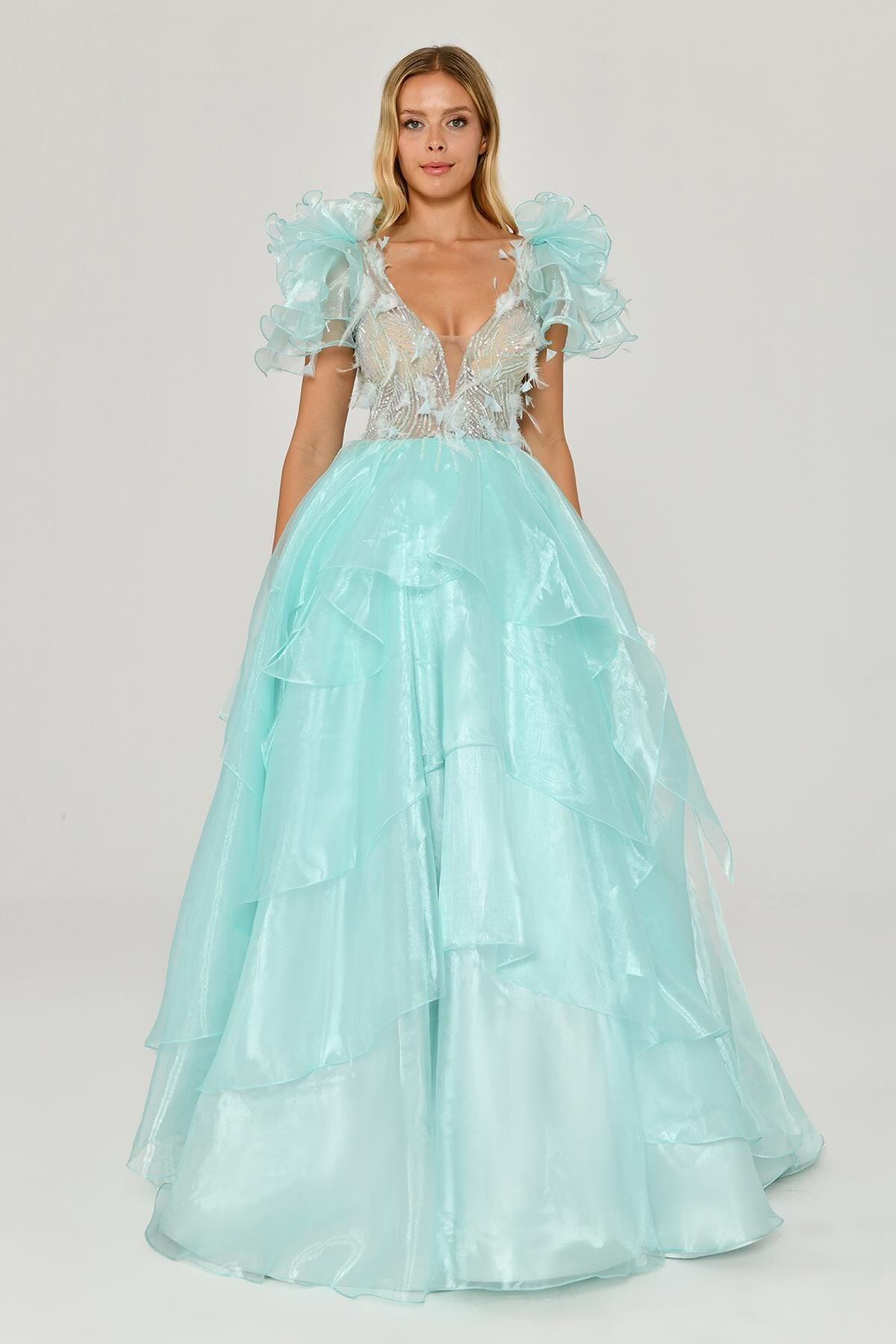 Tüy Boncuk İşlemeli Katlı Prenses Organze Kumaş Uzun Elbise MİNT - 40