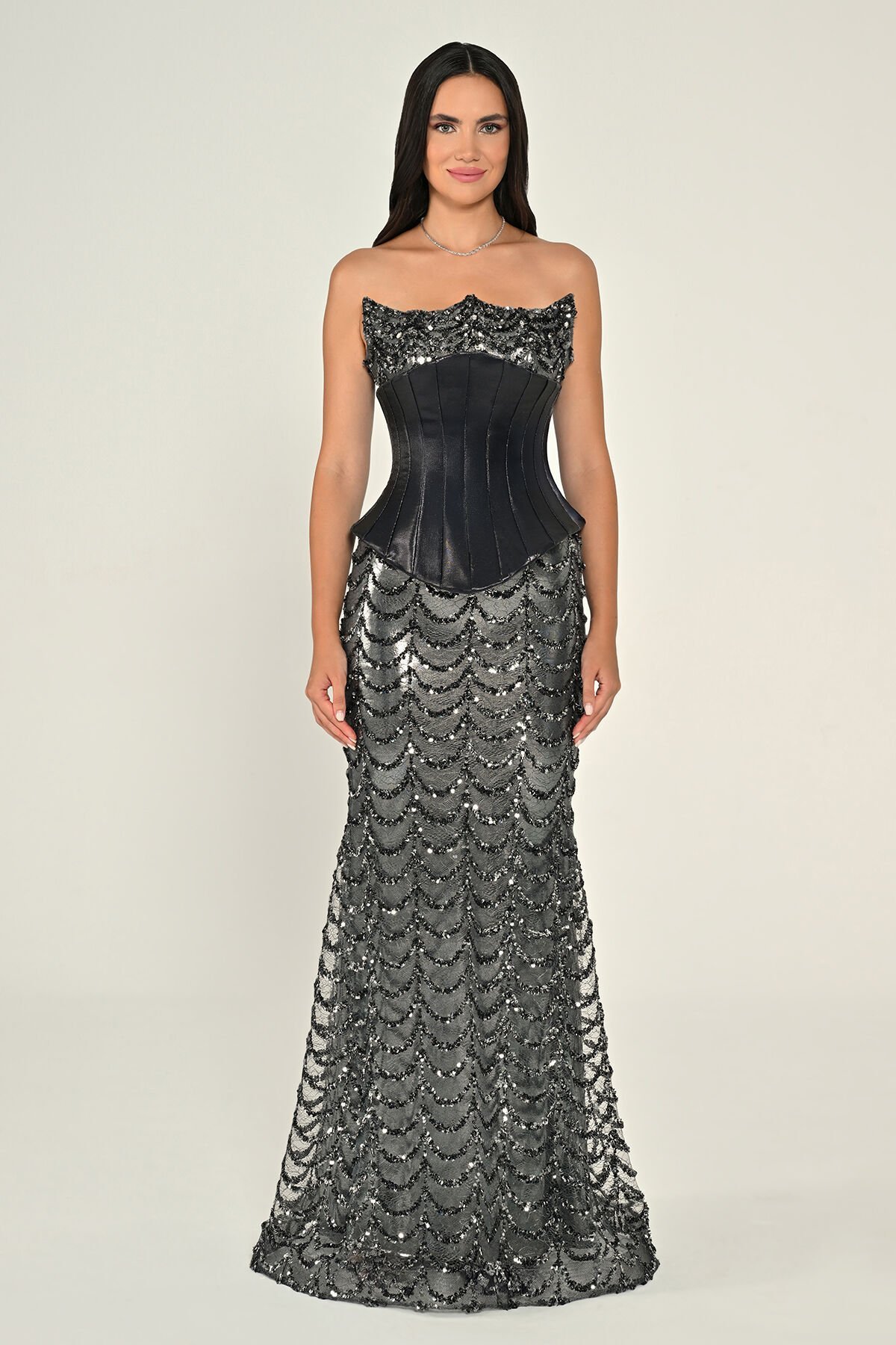 Straplez Korse Bel Payet Uzun Elbise