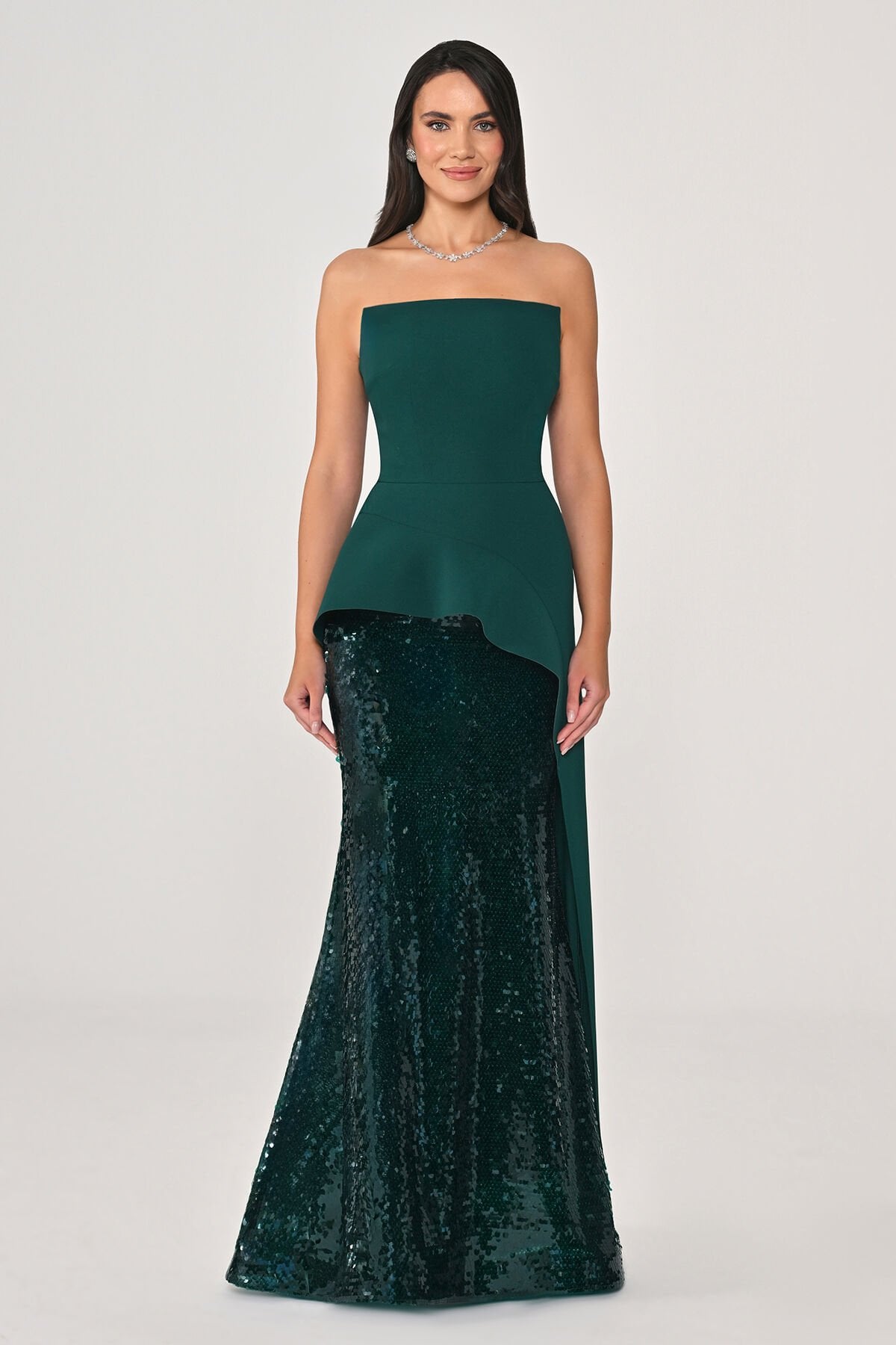 Straplez Üstü Krep Eteği Payet Uzun Elbise