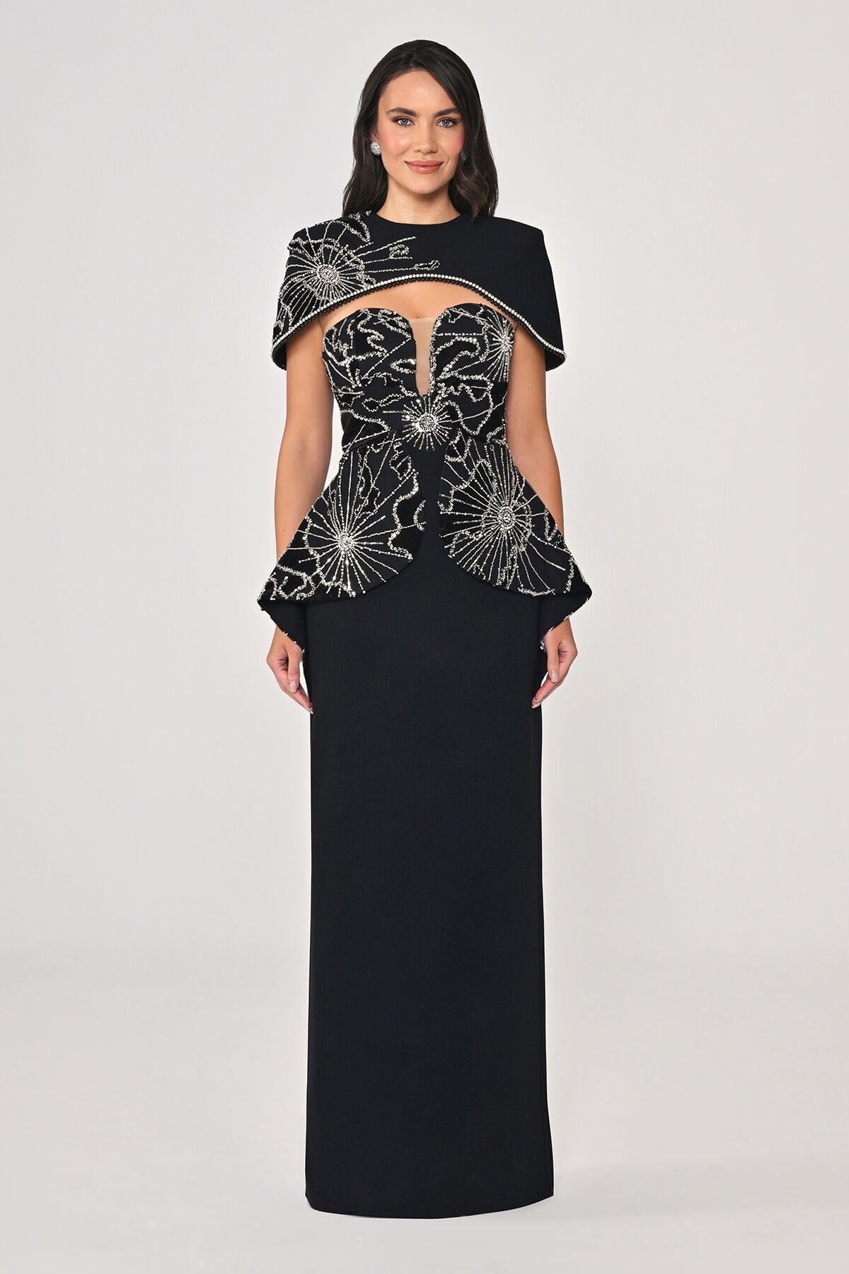 Bolerolu Üstü Aksesuarlı Krep Uzun Elbise