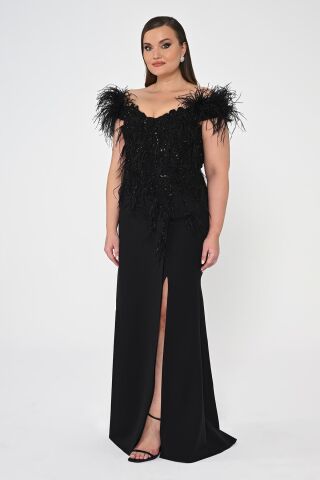Omuzları Tüylü Payetli Krep Uzun Elbise Siyah - 44