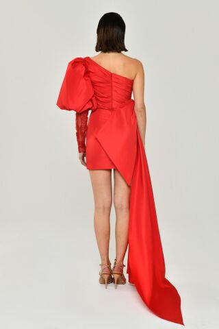 Tek Balon Kol Yandan Kuyruklu Tafta Kumaş Kısa Elbise Kırmızı - 36