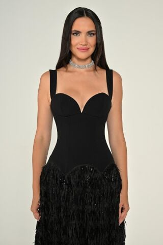 Askılı Krep Üst Eteği Püsküllü Payet Uzun Elbise