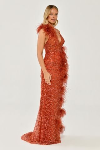 İp Askılı Sırt İp Askılı V Yaka Otriş Akesuarlı Pullu Kumaş Uzun Elbise KİREMİT - 42