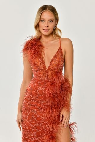 İp Askılı Sırt İp Askılı V Yaka Otriş Akesuarlı Pullu Kumaş Uzun Elbise KİREMİT - 42