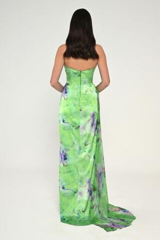 Kayık Yaka Yırtmaçlı Desenli Saten Elbise DESEN YEŞİL - 38