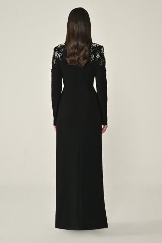 Uzun Kollu Kruvaze Omzu ve Beli Aksesuarlı Uzun Krep Elbise Siyah - 42