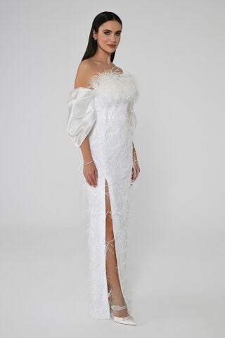 LOW SLEEVE STRAPLESS BUST FEATHERED LONG DRESS WITH SLOT