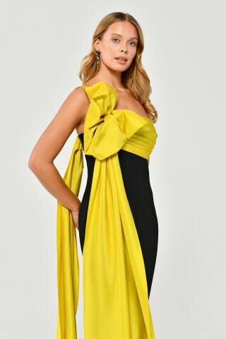 Tek Omuzdan Tafta Kumaş Bağlamalı Krep Midi Elbise SİYAH / OLİVE - 42