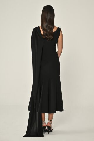 Şal Aksesuarlı Taşlı Krep Midi Elbise Siyah - 44