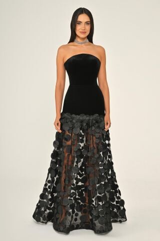 Straplez Üst Kadife Etek 3 Boyutlu Tül Uzun Elbise