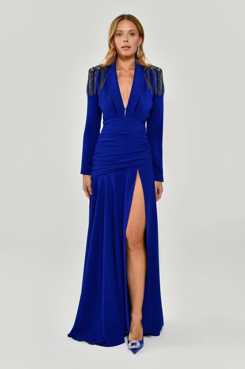 Uzun Kollu Derin V Yaka Apolet Aksesuarlı Krep Uzun Elbise SAKS - 46