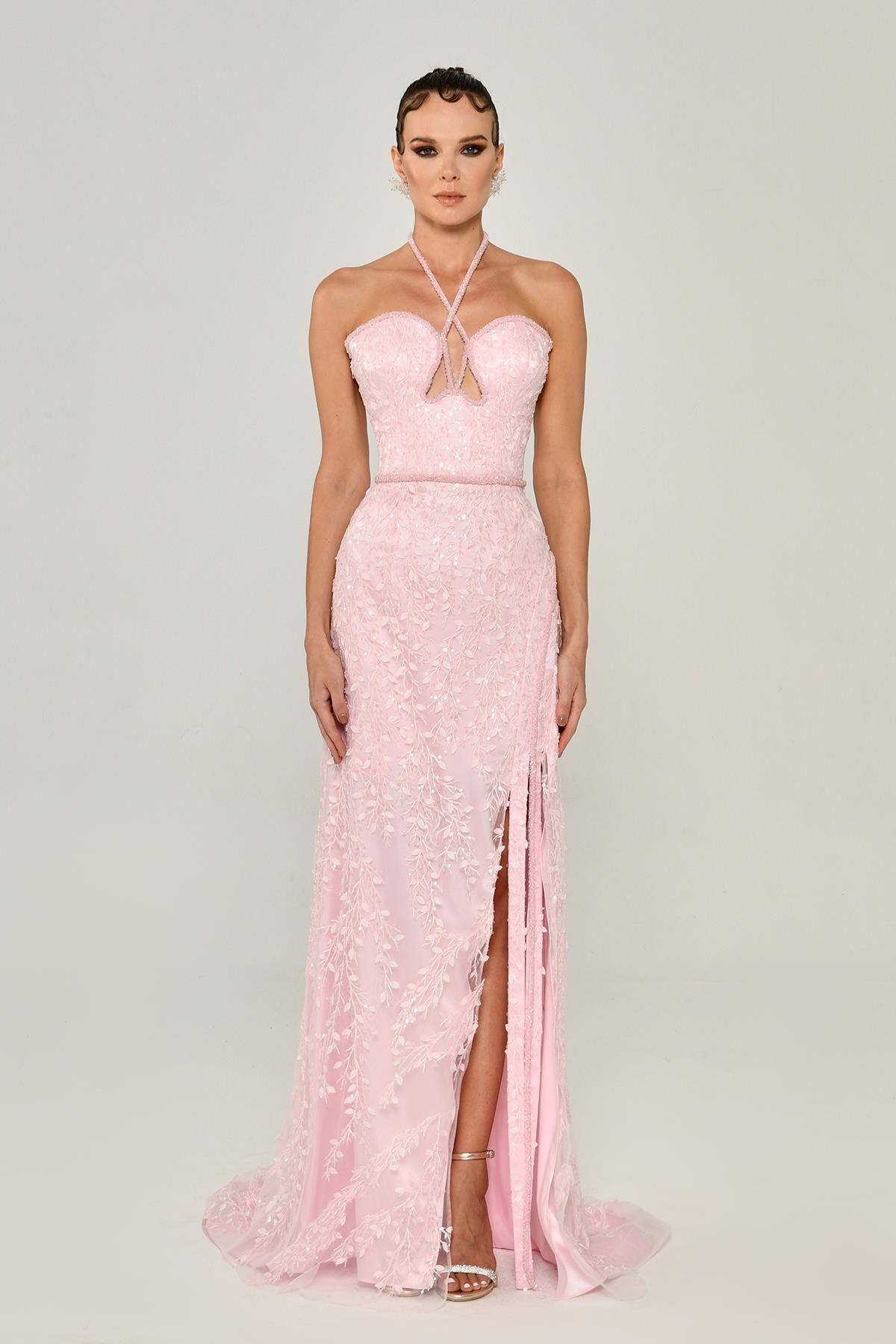 Boyundan Askılı Kalp Göğüs Yırtmaçlı Uzun Elbise Pembe - 38