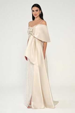 Tek Askılı Çiçek Aksesuarlı Payetli Saten Uzun Elbise EKRU - 38