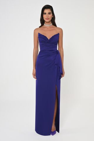 Straplez Üst Pliseli Yandan Yırtmaçlı Şifon Uzun Elbise KOYU MOR - 40