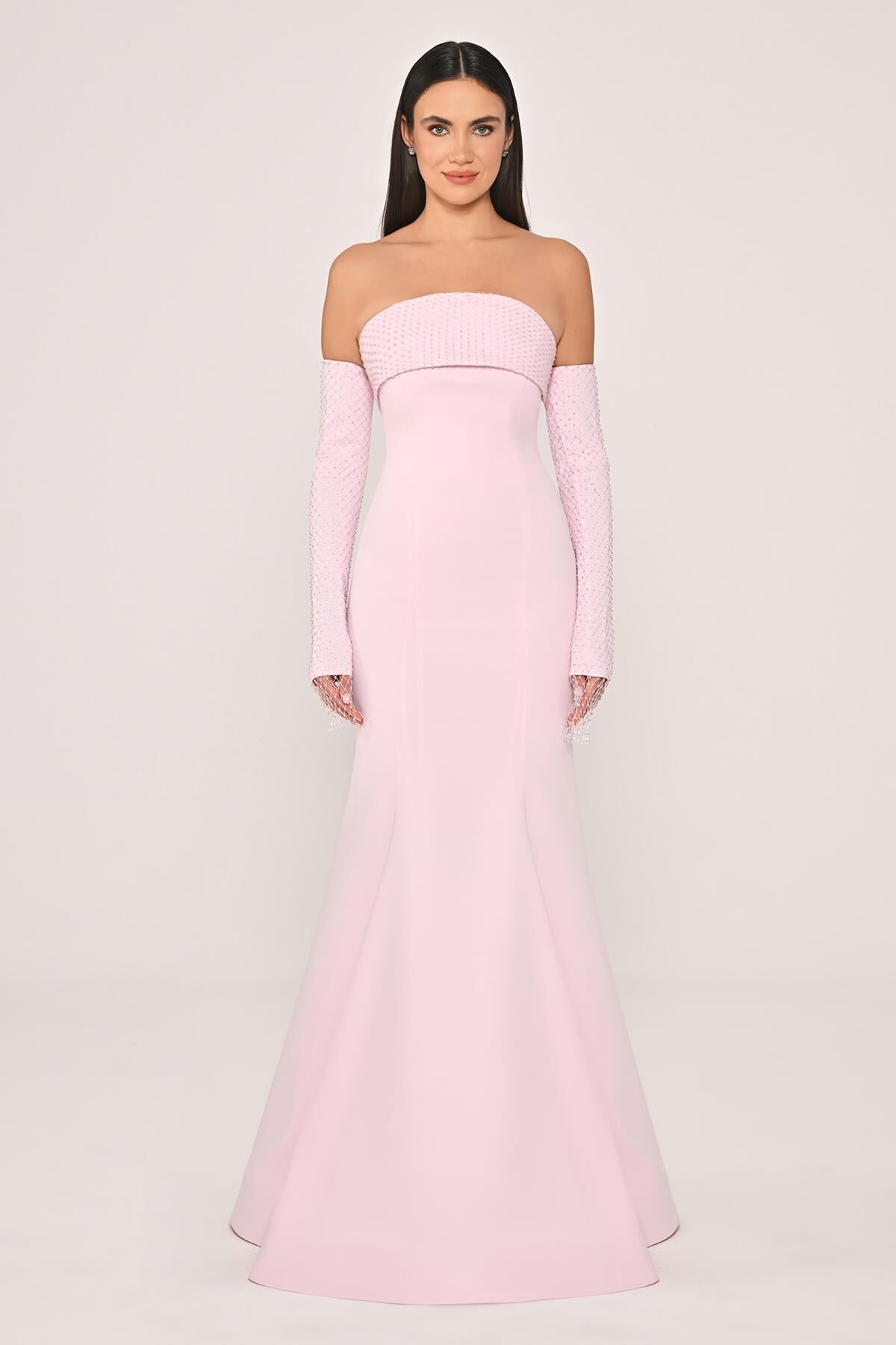 Straplez Yaka ve Kol Taşlı File Krep Uzun Elbise Pembe - 36