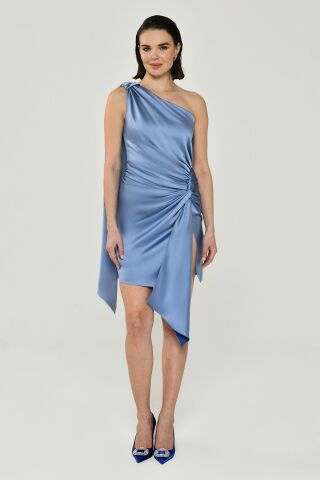 Tek Omuz Düğüm Detaylı Yırtmaçlı Saten Elbise MAVİ - 42