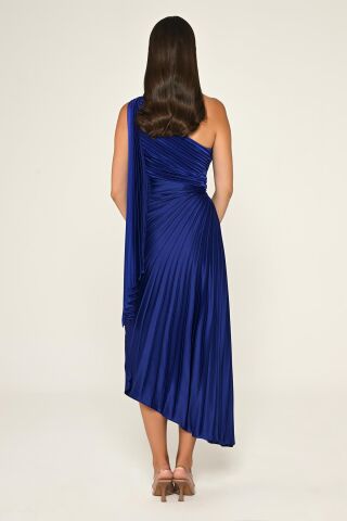 Tek Omuz Beli Pencere Detaylı Pliseli Saten Asimetrik Kesim Midi Elbise SAKS - 36