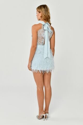 Halter Yaka Sırt Dantelli Eteği Tüylü Kısa Elbise