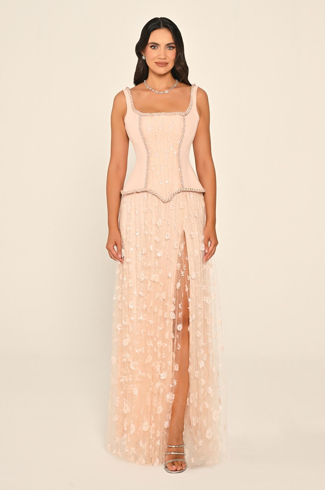 Askılı Önden Yırtmaçlı Payet Uzun Elbise