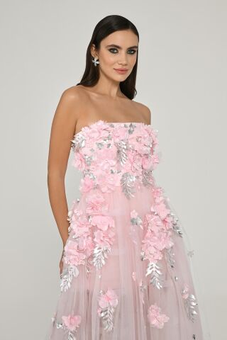 Straplez 3 Boyut Çiçek Aksesuarlı Tül Uzun Elbise Pembe - 38