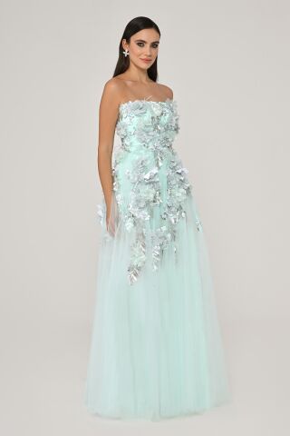 Trägerloses langes Tüllkleid mit 3D-Blumen-Accessoires Mint – 38