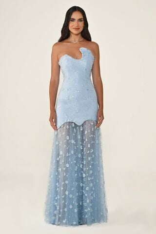 Straplez Göğüs Asimetrik Kesim Eteği Payetli Tül Uzun Elbise