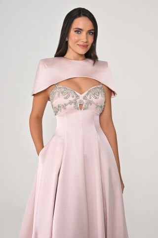 Askılı Bolerolu Taş İşlemeli Parlak Kumaş Uzun Elbise