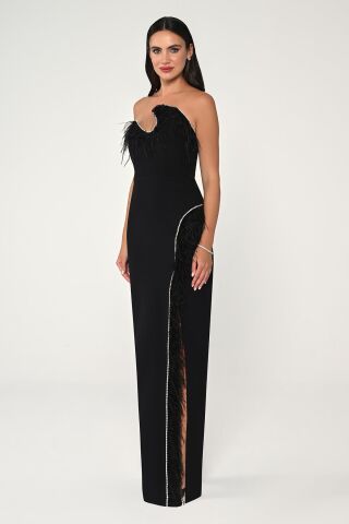 Straplez Göğüs Asimetrik Kesim Tüylü Taşlı Krep Uzun Elbise Siyah - 42