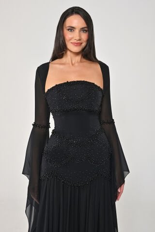 Straplez Şal Kollu Boncuklu Üst Krep Alt Şifon Uzun Elbise