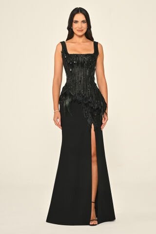 Askılı Tüylü Boncuklu Krep Uzun Elbise