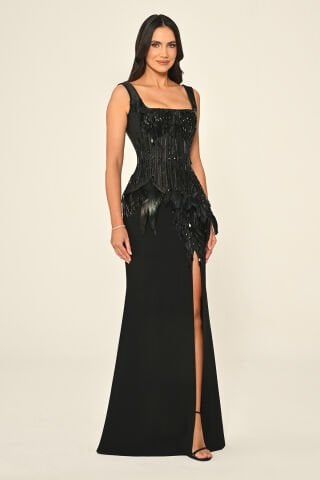 Askılı Tüylü Boncuklu Krep Uzun Elbise